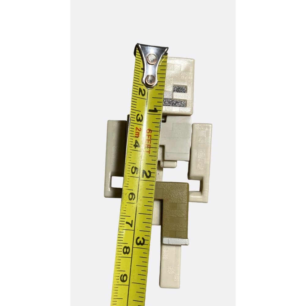 Minecraft Skeleton Action Figure 4 Inch Movable Limbs Collectible Toy - Picture 5 of 7